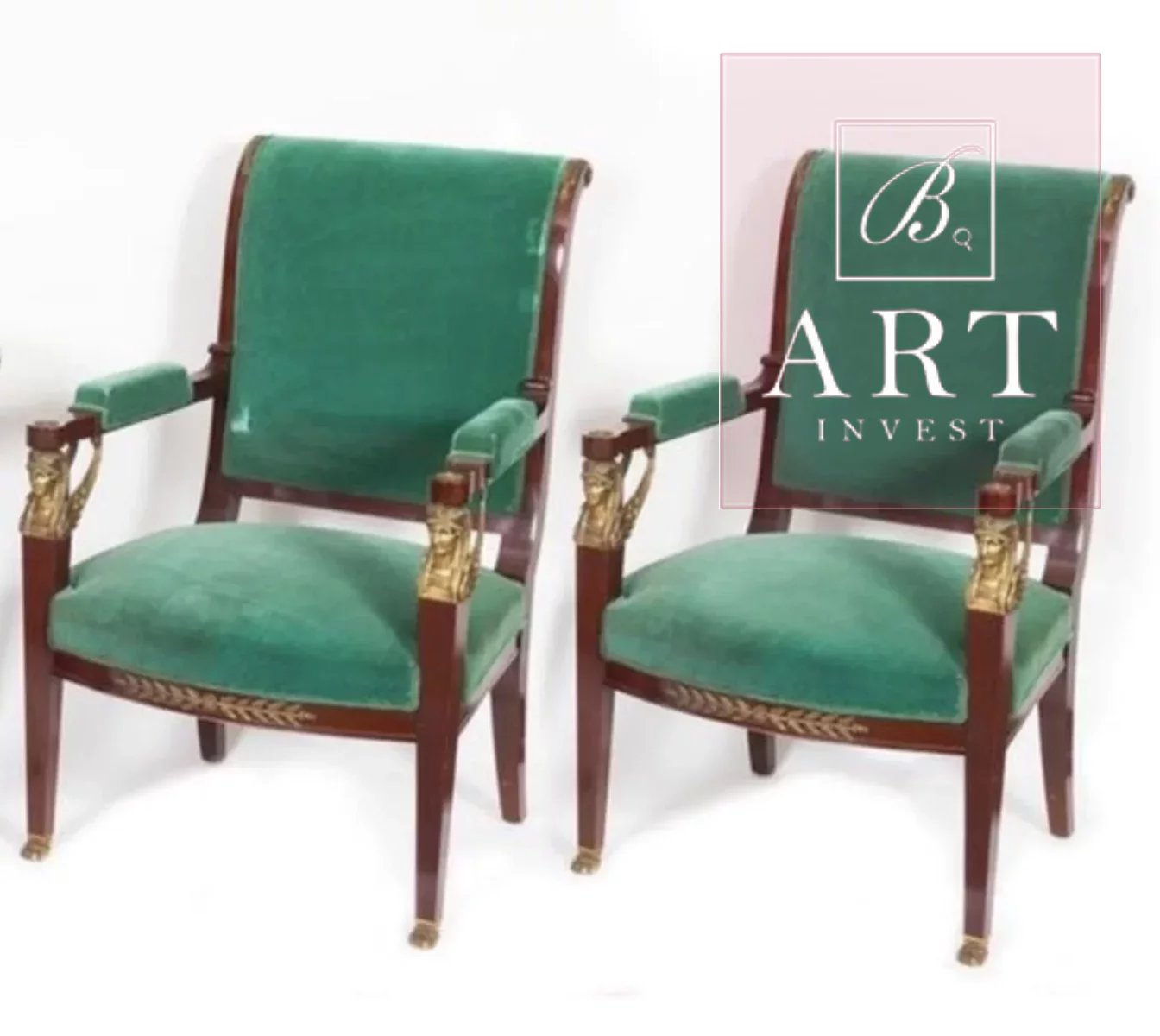 Paire de fauteuils de style empire