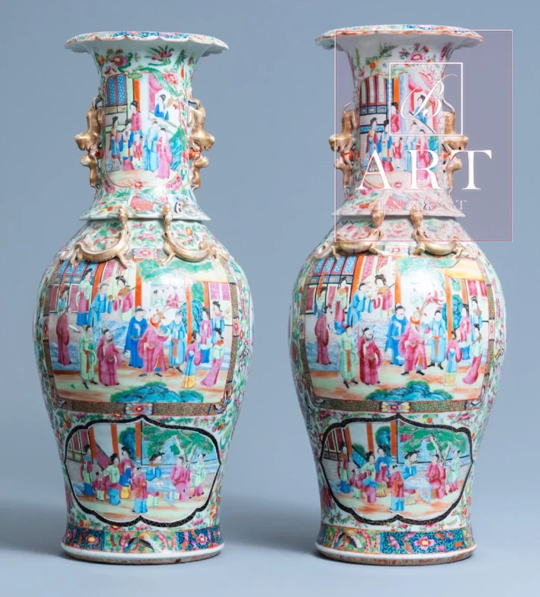 Paire de vase en porcelaine de Canton,  Chine 19eme. H: 60cm.