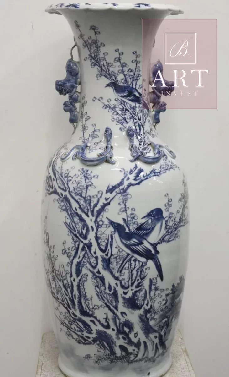 Grand vase en porcelaine de Chine 19eme. H: 90cm